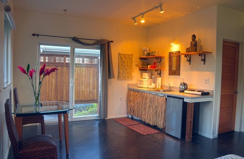 Puna Palisades Cottage | Relaxing Oliana Cottage by Kehena Beach with Ocean Views