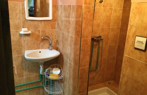 Tinghir House | Relax at Oliban Guest House with Spa and Hot Tub Amenities