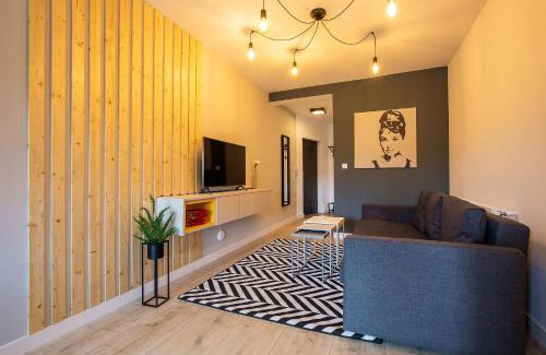 Satu Mare Apartment | Unmatched Comfort at Olimpia Residence in Satu Mare
