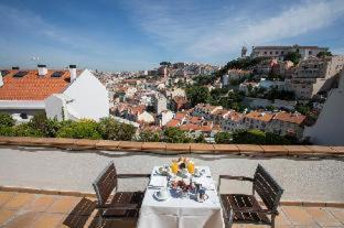 Socorro Hotel | Elegant Olissippo Castelo: 4-Star Stay with Breakfast & Accessibility