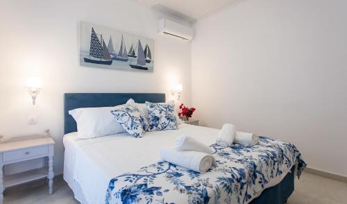 Dafnata Villa | Experience Oliva e Mare Suite: Oceanfront Bliss Awaits