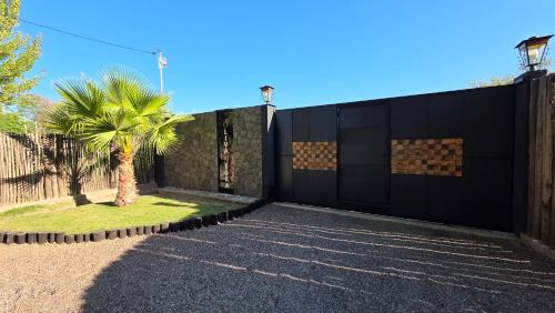 Bajo Lunlunta House | Pet-Friendly OlivaNegra Resort with Oceanfront Views