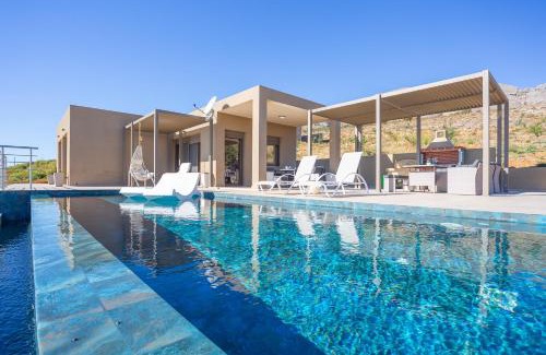 Fragkokastello Villa | Oceanfront Olive and Aloe Villas: Guest Rated 9.9/10