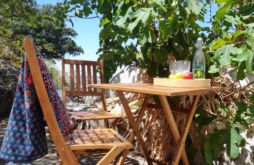 Portalegre House | Oceanfront Serenity at Olive - Casa da Boavista, Rated 10/10