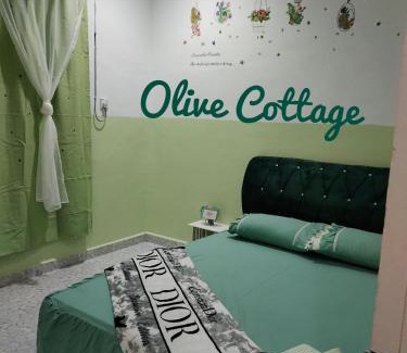 Marang House | Cozy Stay at Olive Cottage - Child Friendly & Guest Rated 8.2