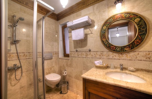 Datca House | Experience Olive Farm Of Datca: Pool, Spa & Top Reviews!