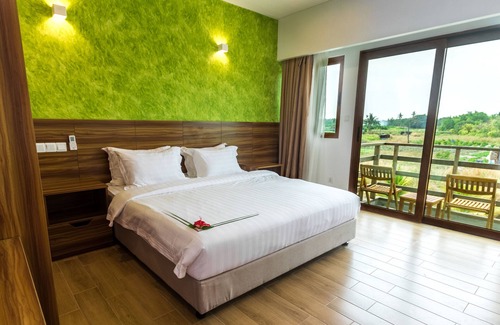 Goidhoo House | Discover Olive Goidhoo: Oceanfront Paradise with Pool