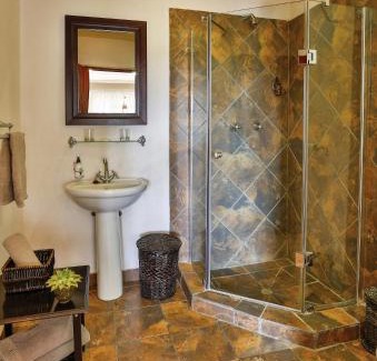 Beaufort West House | Discover Olive Grove Guest Farm: Pet Friendly Oasis