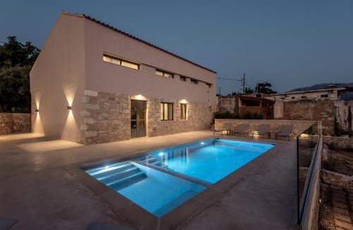 Kalamitsi Amigdali Villa | Olive Hideaway Boutique Villa - Private Pool - 7 Pax -Pet Friendly