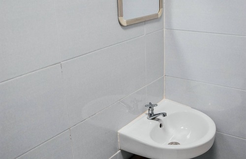 Roxas City Bed & Breakfast | Highly Rated Olive Hostel Roxas City with Spa and Breakfast