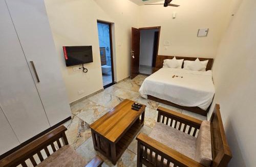 Kumbalam Apartment | Olive Residence, Near Lakeshore Hospital