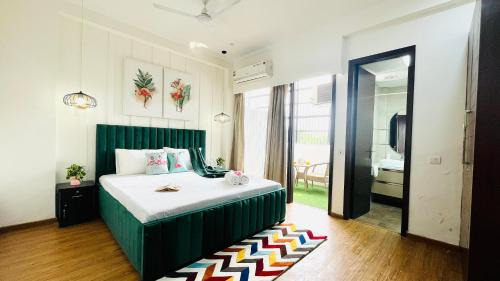 Sector 62 House | Pet-Friendly Olive Service Apartments in City Centre Noida