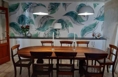 Paternoster House | Pet-Friendly Olive Tree Cottage: Guest Rated 9/10!