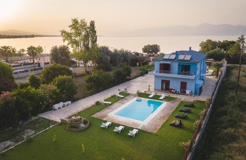 Aigialeia Apartment | Cozy Olive Tree Suites with Ocean Views and Pool Access