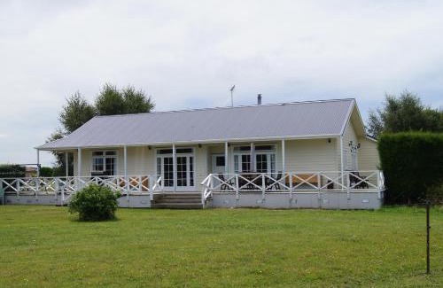 Temuka Bed & Breakfast | Oliver's Farmstay