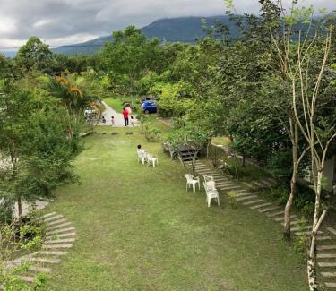 Fenglin House | Perfect Stay at Oliver Tree B&B: Pet Friendly & Cozy Amenities