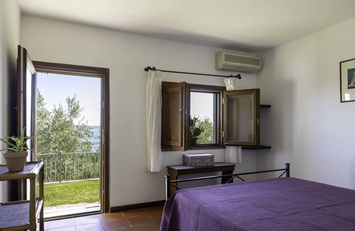 Lake Bracciano House | Olivetello - Matrimoniale vista lago