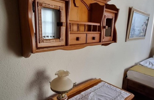 Ayvalik City Center House | Cozy Olivia 1845 Guest House in Beautiful Ayvalık