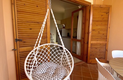 Villasimius Apartment | Olivia's Home: Family-Friendly Retreat with Pool & Spa