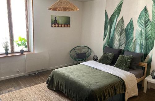 Bogny-sur-Meuse House | Cozy Retreat at Sélénite with Family-Friendly Amenities