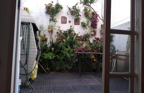 Olivos House | Cozy Duplex in Olivos with Kitchen & Great Reviews
