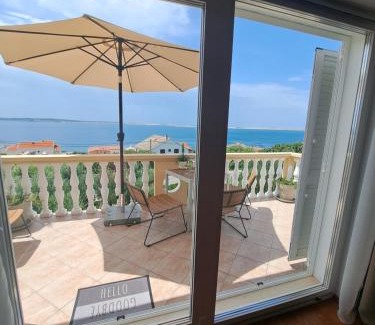 Rtina Apartment | Discover Olivus: Family-Friendly 4-Star Getaway