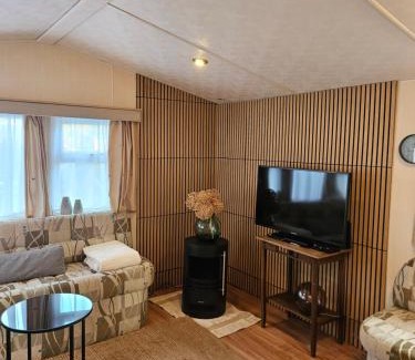 Oude Willem Other | Idyllic Chalet Olm 29: Pet-Friendly with Pool & Restaurant