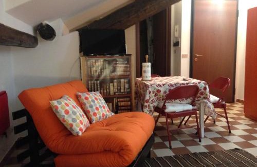 San Vittore Apartment | Budget-Friendly Stay at Olona Place 2 with Breakfast