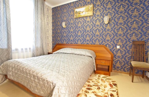 Vsevolozhsk Hotel | Olymp: Guest Rated 9/10 with Pool & Hot Tub Amenities