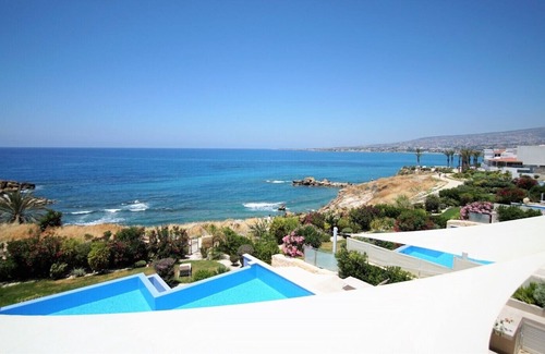 Kissonerga Villa | Olymp Villa A 3-bedroom Sea-Front Villa