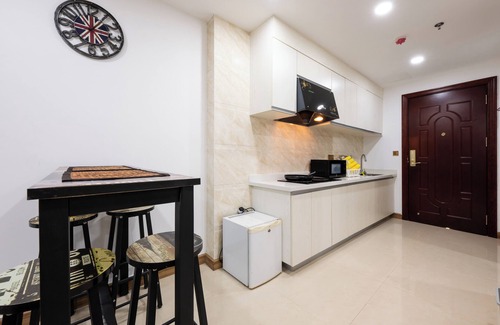 Sangkat Veal Vong Apartment | Discover Olympia City Suite: Family-Friendly with Kitchen