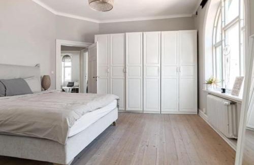 Helsingborg Apartment | Central Olympia! Beautiful Apartment Ideal for Families