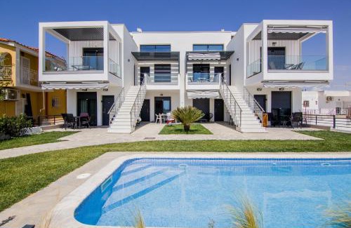 Paralia Ofryniou Apartment | Experience Olympiada Residential Complex with Pool & Pet-Friendly Amenities