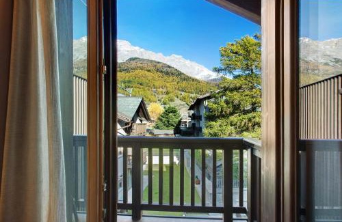 Bormio Apartment | Olympic Chalet 12: Pet-Friendly Retreat with Perfect Score