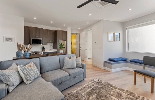 St. George House | Olympic Escapes Bronze: Desert Color Lagoon + Beaches