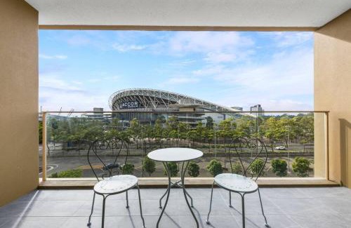 Lidcombe Apartment | Inviting Resort Living: One Bedroom Apt at Olympic Park
