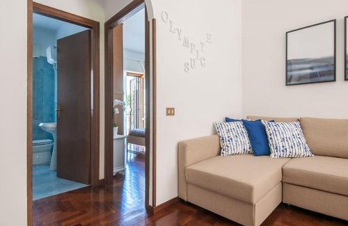 Camilluccia Bed & Breakfast | Discover Olympic Suite Roma: Rated 10/10 with Hot Tub