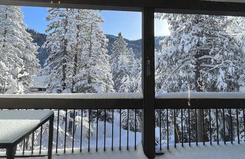Olympic Valley Condo | Stunning Olympic Valley Penthouse with Spectacular Views