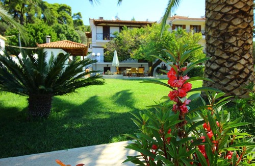 Stafylos Apartment | Guest Rated: Olympion Apartments - Family-Friendly 4-Star Stay