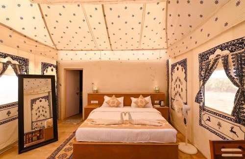 Jaisalmer Other | Discover Shrinath Desert Camp: 10/10 Guest Experience