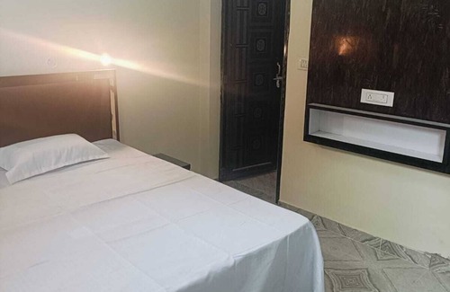 Naini Hotel | Om palace