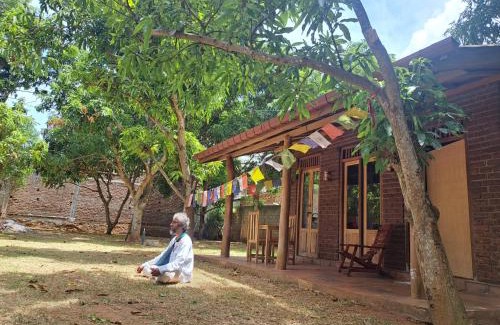 Anuradhapura House | Peaceful OM SHAMBALA Yoga Ashram for Families and Wellness