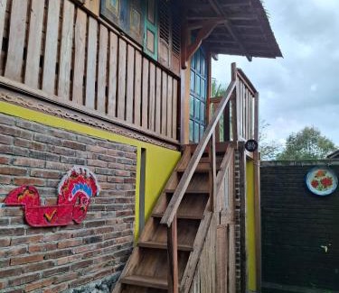 Pakem Bed & Breakfast | Discover Omah Kepel Yogyakarta: Pet & Child-Friendly Stay