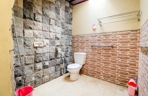 Kalirejo House | Relaxing Omah Laras Homestay: Ideal for Families