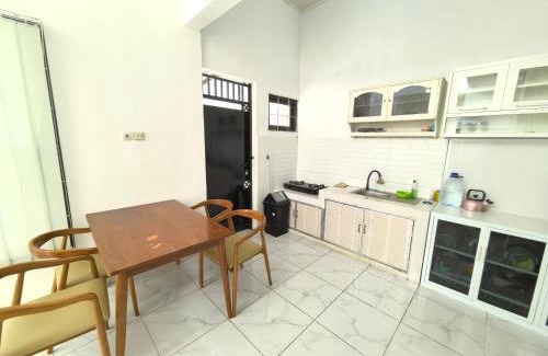 Mlati House | Omah Mamamia Homestay Jogja