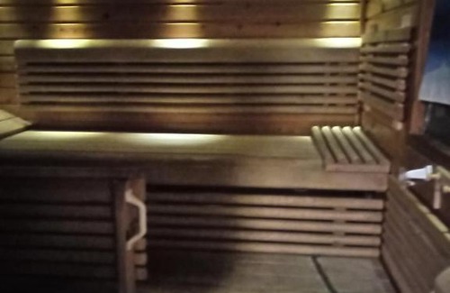 Kemi Apartment | Family-Friendly Omakotitalo Kemissä with Relaxing Hot Tub