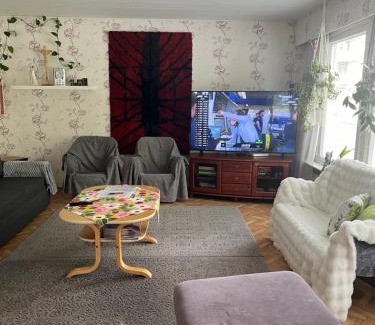 Vanhahovi Apartment | Charming Omakotitalo in Central Kitee with Ocean Views