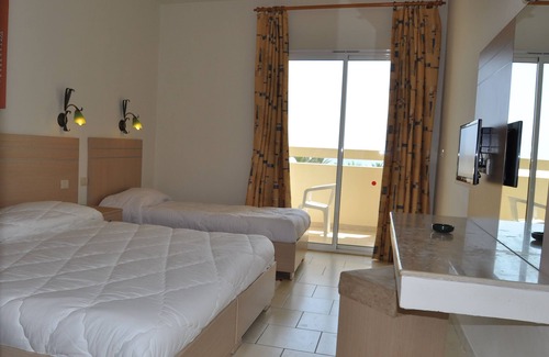 Mrezga Hotel | Omar Khayam Resort & Aqua Park: Family Fun by the Ocean