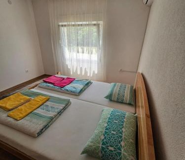 Bihac House | Omar & Una Apartmani: Guest Rated 9.3 with Breakfast