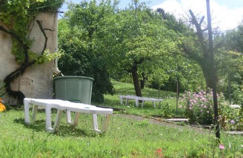 Nuedlingen House | Enchanting Omas kleines Hexenhaeusle: Family & Pet Friendly